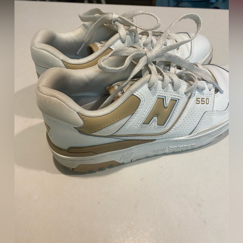 NEW BALANCE 550 White License Colorway Sneakers Retro Dad 90s Womens 8 Mens 6.5 - Picture 12 of 15